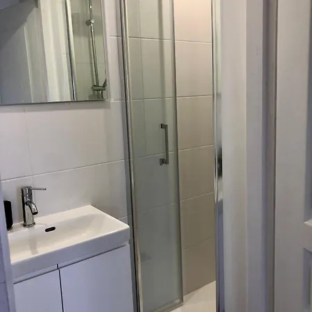 Holiday home Maison Familiale Equipee, Centre-ville *