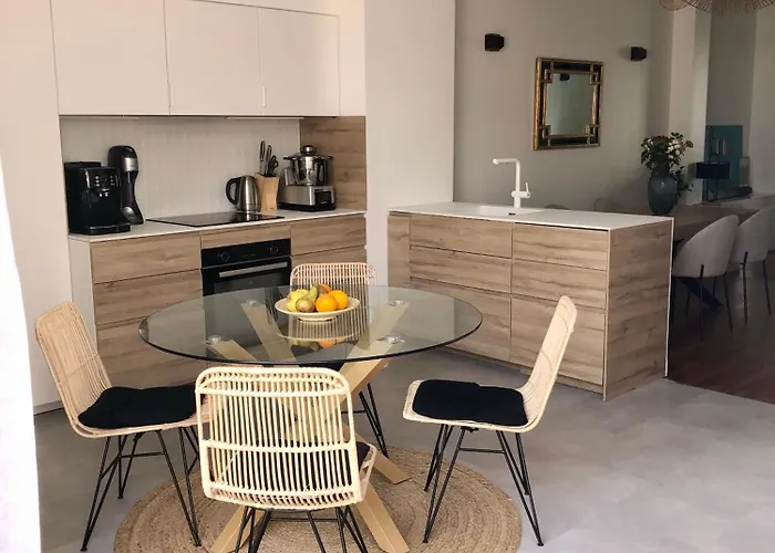 Maison Familiale Equipee, Centre-ville Vakantiehuis