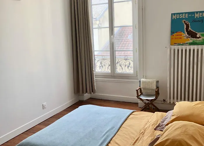 Maison Familiale Equipee, Centre-ville Vakantiehuis